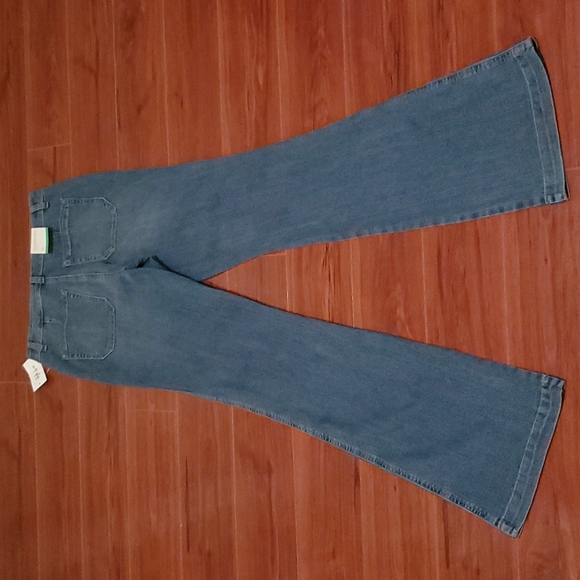 Style & Co High Rise Patch-Pocket Flared Jeans Blue Size 6 - Picture 8 of 12